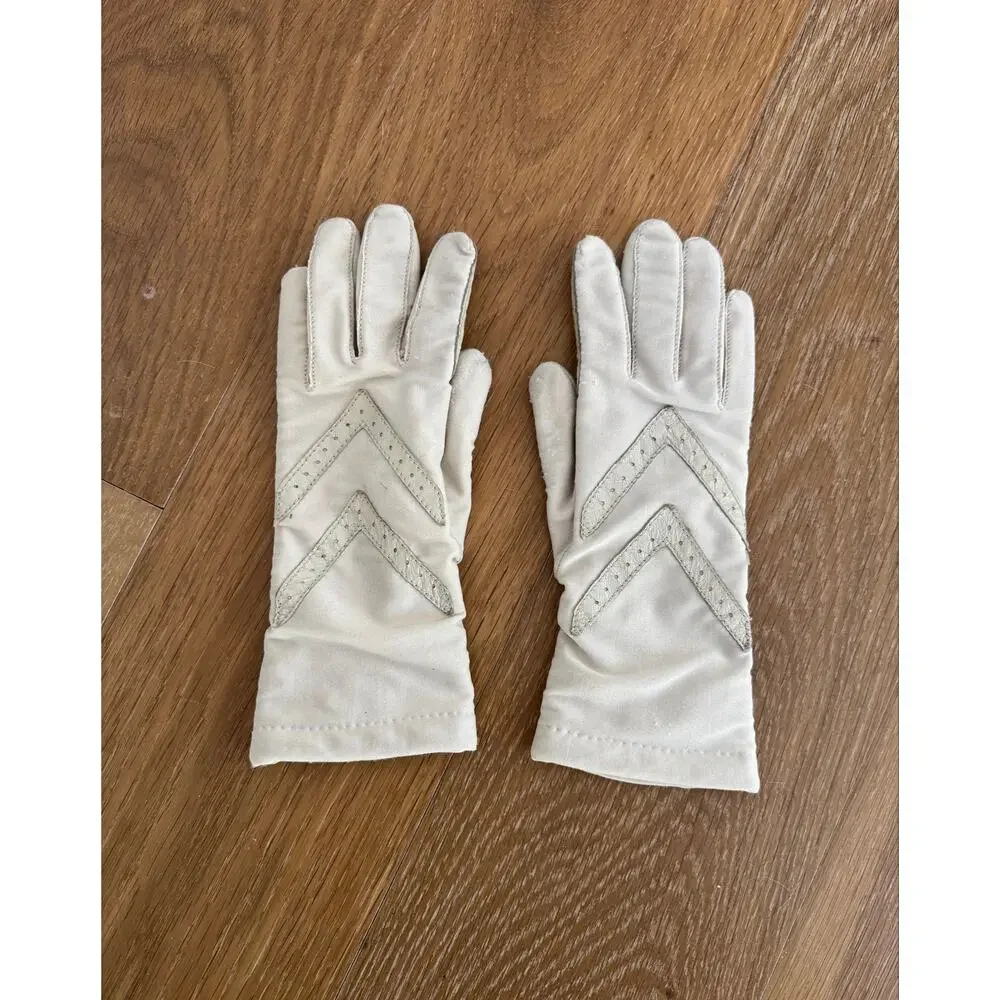 Vintage 80s Isotoner Beige Bone Leather Driving Gloves